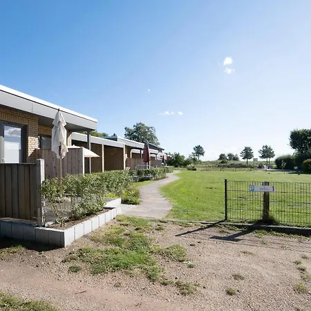 Ferienhaus Blankwasserweg 131 Lensterstrand Oase 6