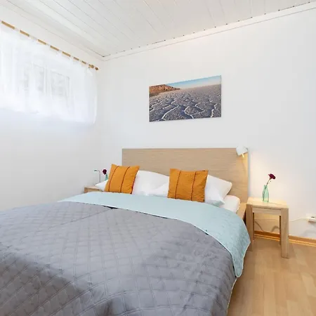 Semesterbostad Blankwasserweg 131 Lensterstrand Oase 6 Lenste